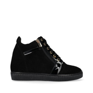 Sneakersy czarne zamszowe 40