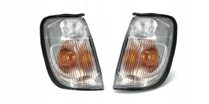 Migacze Przednie Nissan Pick Up '98-'05 Depo L+p