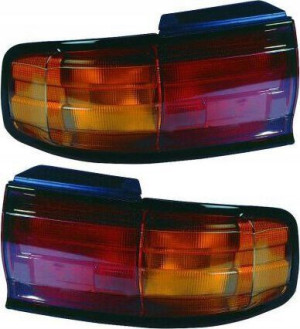Lampy Tył Tylne Toyota Camry V1 91-96 Komplet Depo