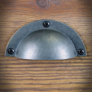 Uchwyt muszla meblowy 92mm