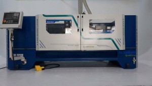 Schnitzer SCH 22120 4x4 - tokarka CNC do drewna