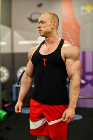 Tank top czarny Kulturysta Furia rozm.XL
