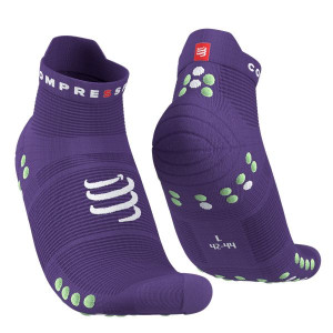COMPRESSPORT Skarpetki do biegania krótkie ProRacing Socks V4 fioletowe
