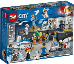 LEGO CITY 60230 Badania kosmiczne - minifigureki