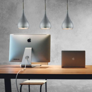 Lampa Odense w kolorze stalowo-cementowym wersja z 3 kloszami