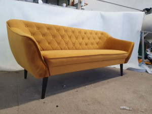 sofa skandynwska 3 osobowa glamur pikowana 180cm
