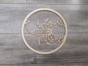 Ażurowy, geometryczny skorpion w kole , znak zodiaku, baza 50cm