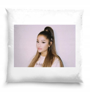 Poduszka Ariana Grande fan 40cmx40cm prezent