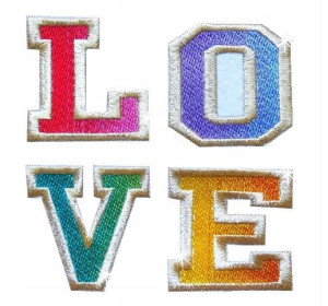 Haftowane Naszywki LOVE Rainbow and Gold