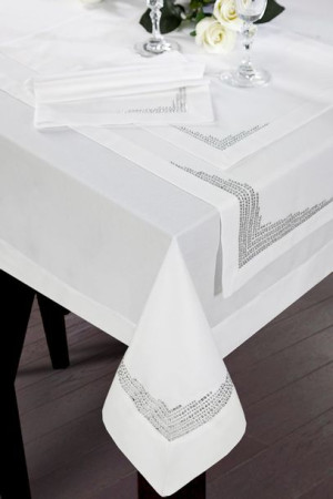 Narzuta Dekoracyjna 160 X 300 Cm Biały