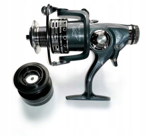Kołowrotek Ifr 3000 Wolny Bieg 9+1 Bb Karpiowy Met