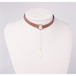 Naszyjnik Choker Wpadający Brązowy