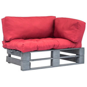 Sofa ogrodowa z palet z czerwonymi poduszkami, drewno sosnowe