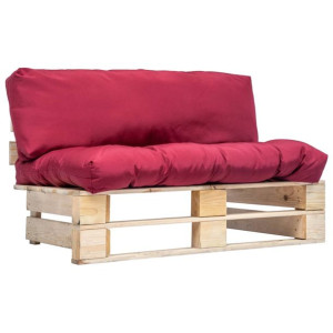 Sofa ogrodowa z palet z czerwonymi poduszkami, sosna