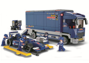 Klocki Sluban Formuła Z Ciężarówką Transportową 641 El. Komp.leg.