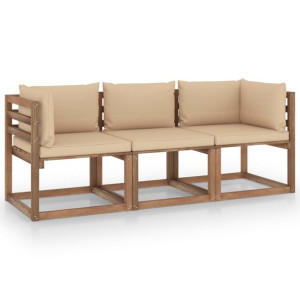 Ogrodowa sofa 3-os. z palet, z beżowymi poduszkami, sosna