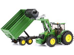 Bruder 03055 Traktor John Deere Z Ładowaczem I Przyczepą