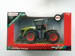 Tomy 43246 Traktor Class Xerion