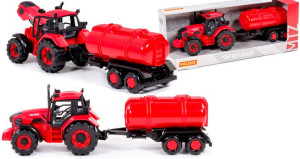 Traktor rolniczy z cysterną rolnicza farma