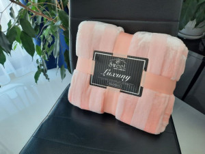 Koc Luxury 150x200 Brzoskwiniowy