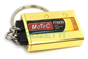 Brelok komputer silnika Motec M800