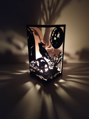 Duży lampion na halloween - wzór Cmentarz/Kruk