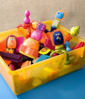 B. Toys, Spinaroos, Klocki jeżyki z buźkami, 75 el., 2+