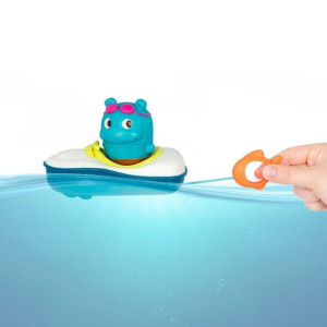 B. Toys, Pull & Go Rider – łódka z napędem i rozkręcaną sikawką – Land of B