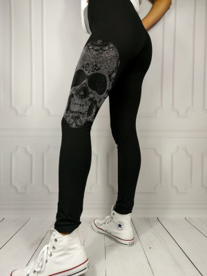 Legginsy czarne z czaszką w cekiny