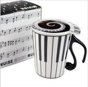 Kubek Muzyczny Pianino Nutki Fortepian Przykrywka