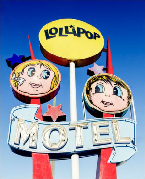Lollipop Motel sign, Wildwood, New Jersey. - plaka
