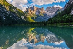 Lago Landro, Dolomity - plakat premium 80x60 cm