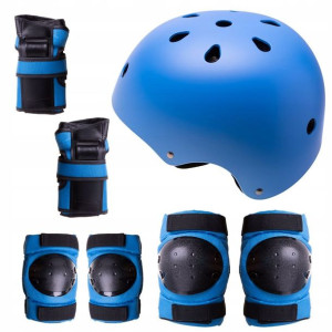Kask + ochraniacze na rolki / deskorolkę / rower