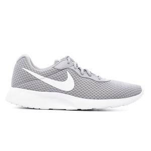Nike Tanjun DJ6258-002 42 1/2