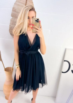 Sukienka elegancka z tiulem i kokardką CZARNA