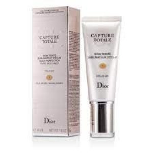 Dior Capture Totale Soin Teinte Sublimateur D'Eclat. Tinted Moisturizer SPF