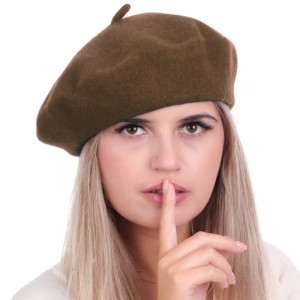 Beret damski w stylu francuskim