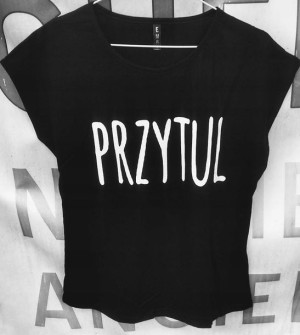 Koszulka ,,PRZYTUL" bluzka t-shirt CZARNA r.L