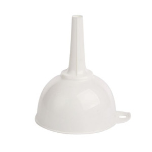 Lejek uniwersalny 6 mm