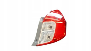Suzuki Celerio 2015-lampa Tył Prawa Bez Led