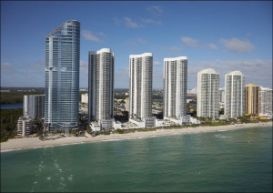 Aerial view of Miami Beach, a bony-finger-like bar