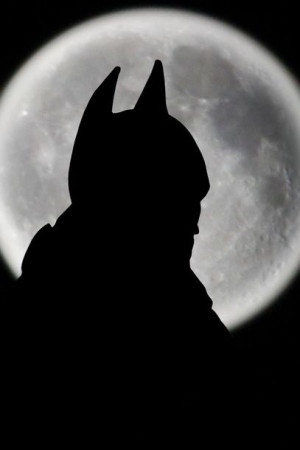 Batman - Pełnia księżyca - plakat 59,4x84,1 cm