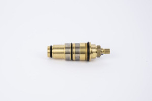 Corsan P335 - Głowica termostatyczna 8,6 cm do CMN18/19