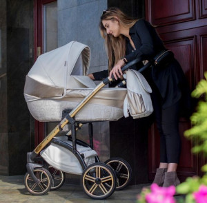 Wózek dziecięcy jasny beż dla dziewczynki wielofunkcyjny Little Princess 3w