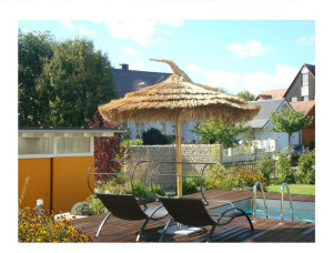 Parasol hawajski azjatycki  200 cm bambus słomkowy