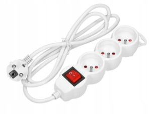 Przedłużacz 3-krotny ORNO 2P+Z OR-AE-13146/W/1,5M