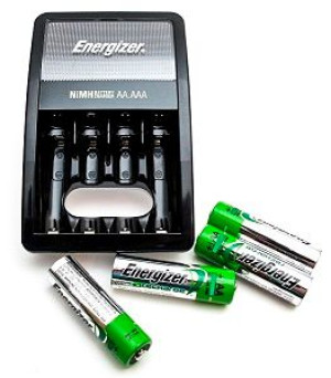 Ładowarka akumulato Ni-MH Energizer 4xR6/AA 2000mA