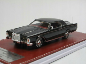 GIM Lincoln Continental Mark III, czarny