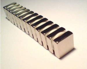 Magnes 10x5x2mm N38H do blokady skrzydeł neodymowy