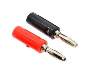 Wtyki Bananowe 4 mm para czarny/czerwony przykręcane z obudową